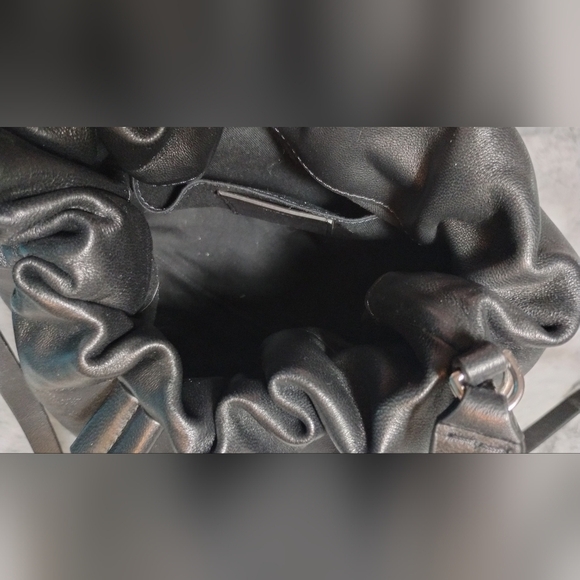 Theory Small Bucket Bag in Genuine Leather - Picture 5 of 12